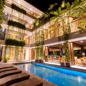 Tanaga Coliving 3*, Seminyak (Bali) Indonesia